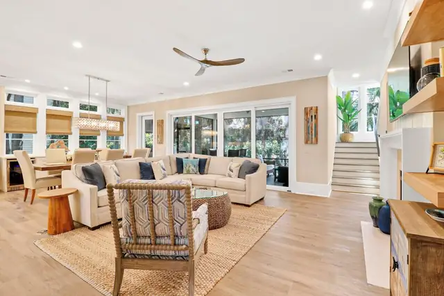 Living room of this home in Sea Pines