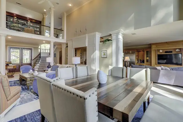 Living room of this home in Sea Pines