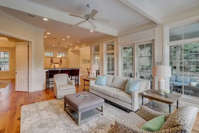 Living room of this home in Sea Pines