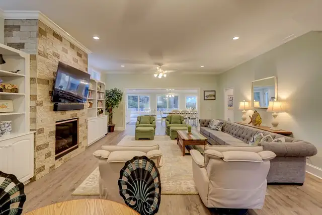 Living room of this home in Sea Pines