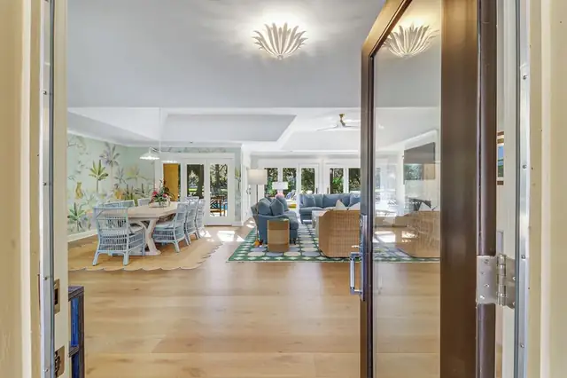 Living room of this home in Sea Pines