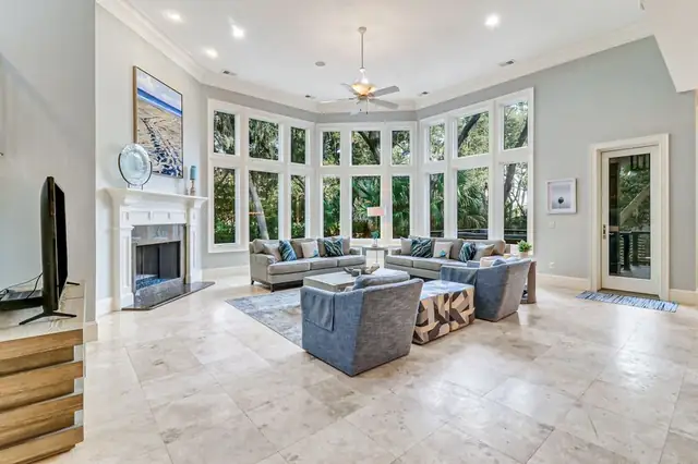 Living room of this home in Sea Pines