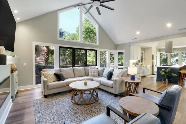 Living room of this home in Sea Pines
