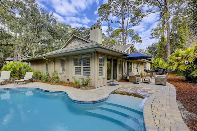 Outdoor space of this home in Sea Pines
