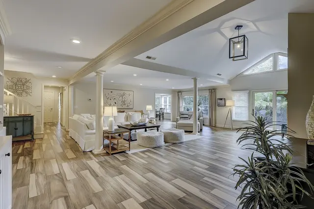 Living room of this home in Sea Pines