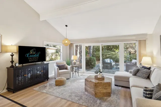 Living room of this home in Sea Pines