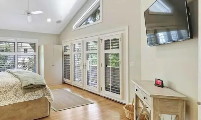 Bedroom of this home in Sea Pines