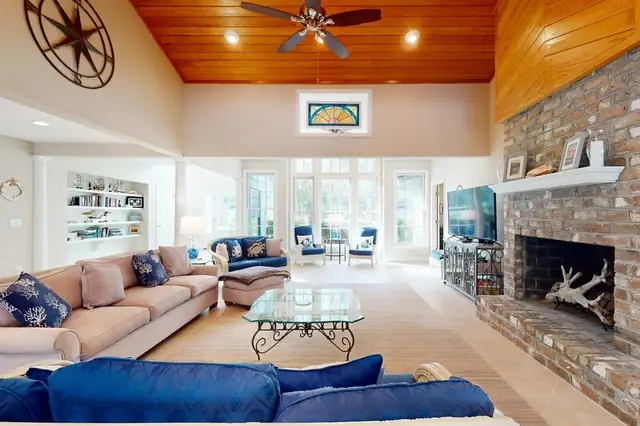 Living room of this home in Sea Pines