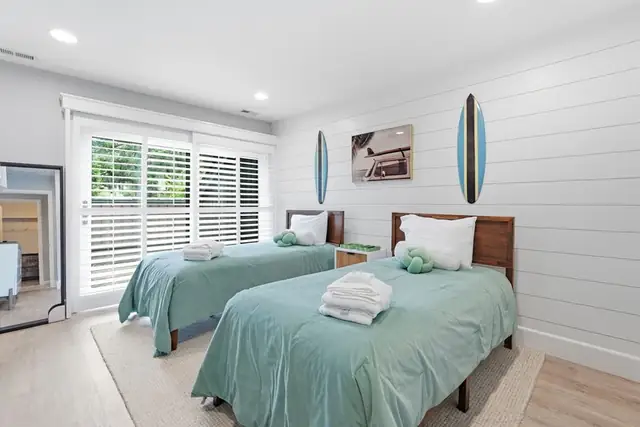 Bedroom of this home in Sea Pines