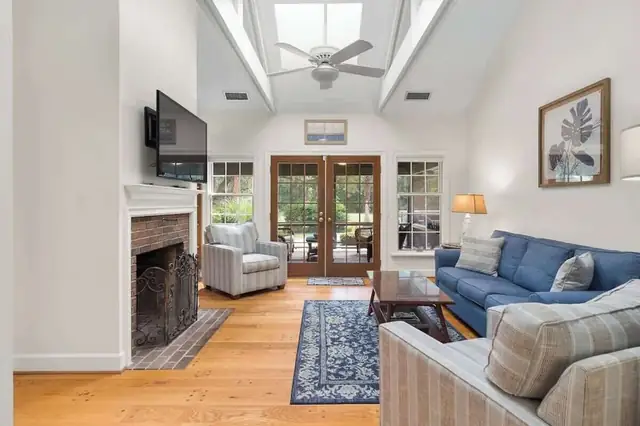 Living room of this home in Sea Pines