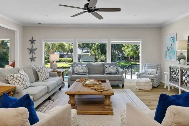Living room of this home in Sea Pines