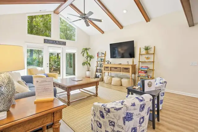 Living room of this home in Sea Pines