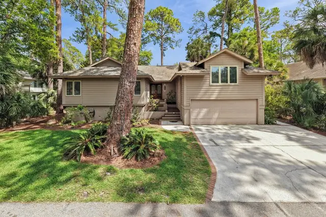 Outside of this home in Sea Pines