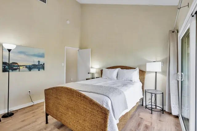 Bedroom of this home in Sea Pines