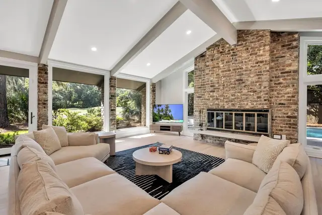 Living room of this home in Sea Pines