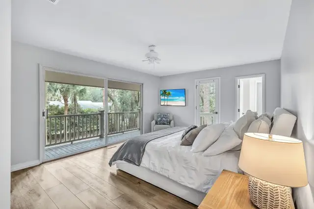 Bedroom of this home in Sea Pines