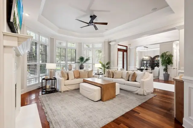 Living room of this home in Sea Pines