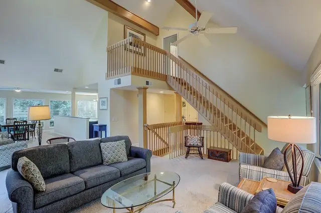 Living room of this home in Sea Pines