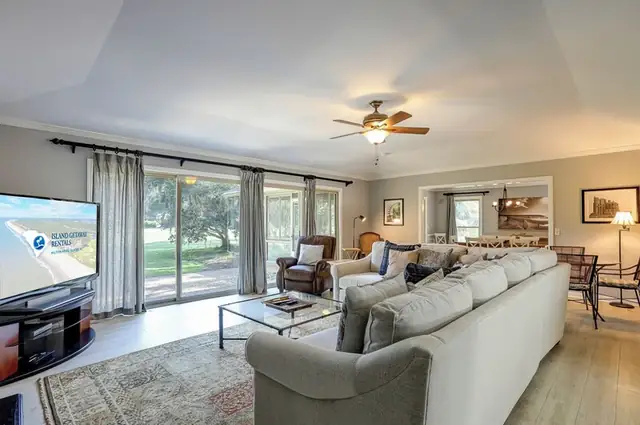 Living room of this home in Sea Pines