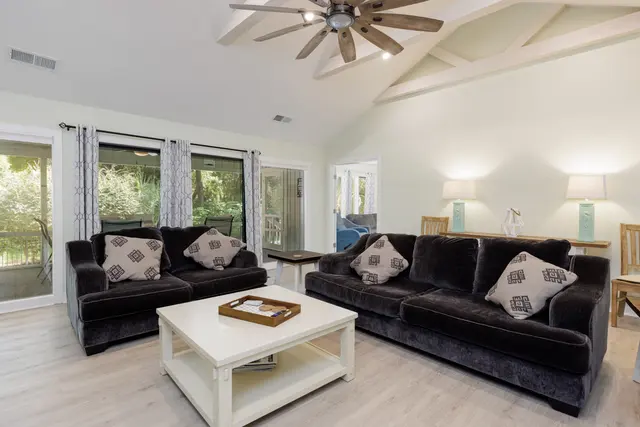 Living room of this home in Sea Pines