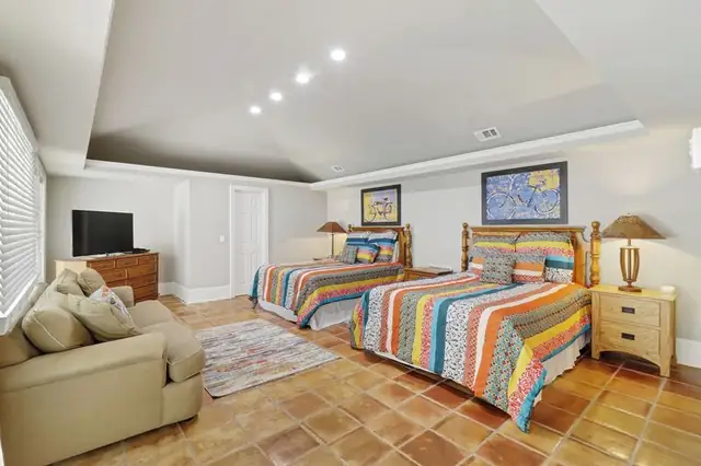 Bedroom of this home in Sea Pines