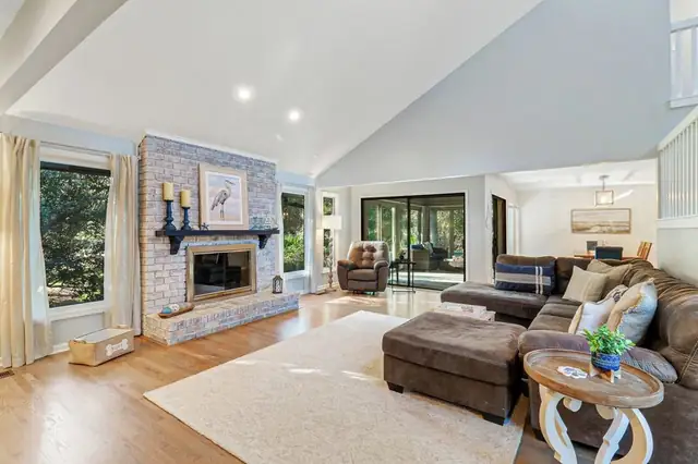 Living room of this home in Sea Pines