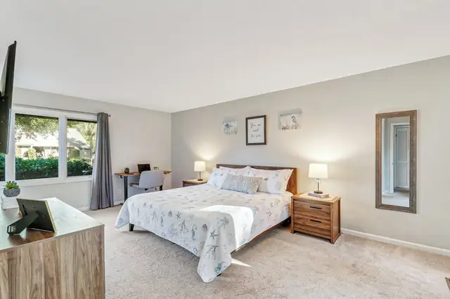 Bedroom of this home in Sea Pines