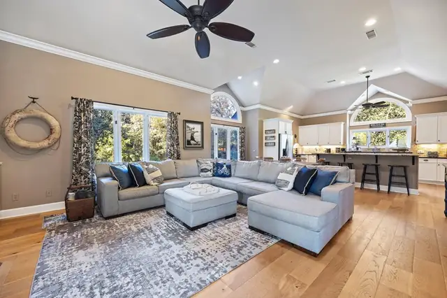 Living room of this home in Sea Pines