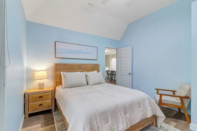 Bedroom of this home in Sea Pines