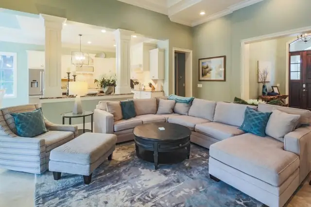 Living room of this home in Sea Pines