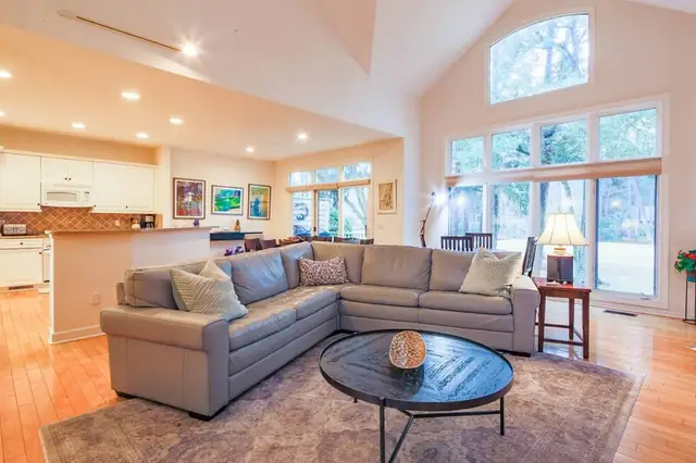 Living room of this home in Sea Pines