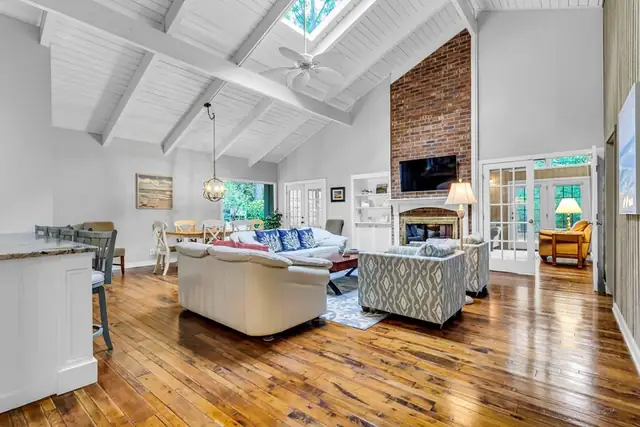 Living room of this home in Sea Pines