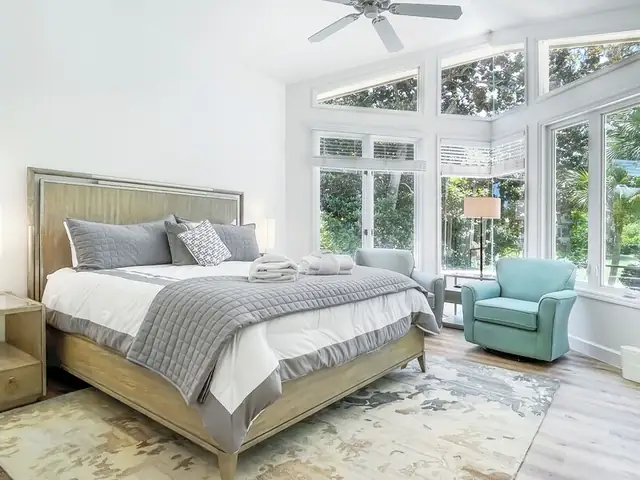Bedroom of this home in Sea Pines