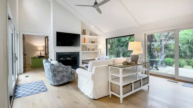 Living room of this home in Sea Pines