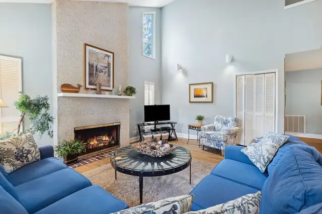 Living room of this home in Sea Pines