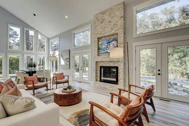 Living room of this home in Sea Pines