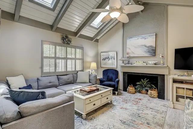 Living room of this home in Sea Pines
