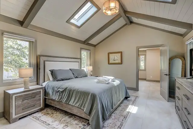 Bedroom of this home in Sea Pines
