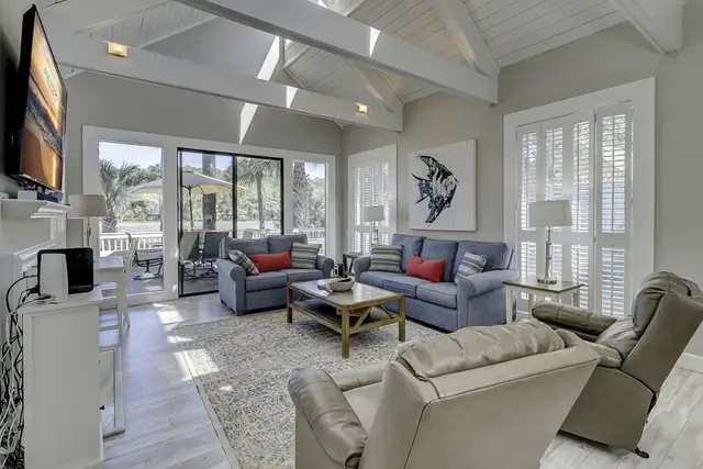 Living room of this home in Sea Pines