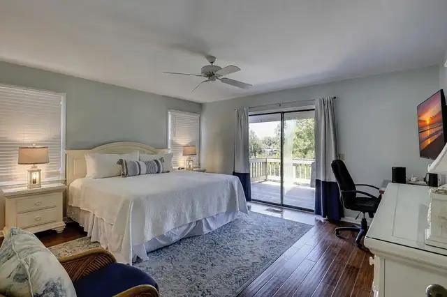 Bedroom of this home in Sea Pines