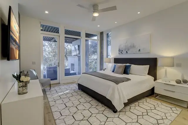 Bedroom of this home in Sea Pines