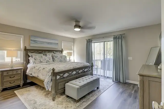 Bedroom of this home in Sea Pines