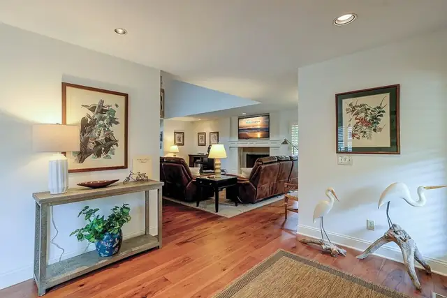 Living room of this home in Sea Pines