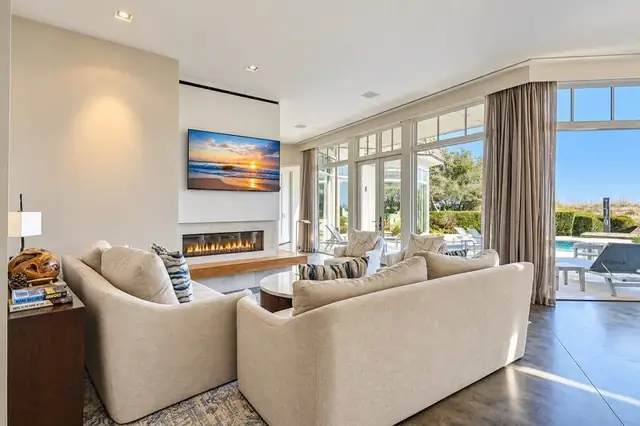 Living room of this home in Sea Pines