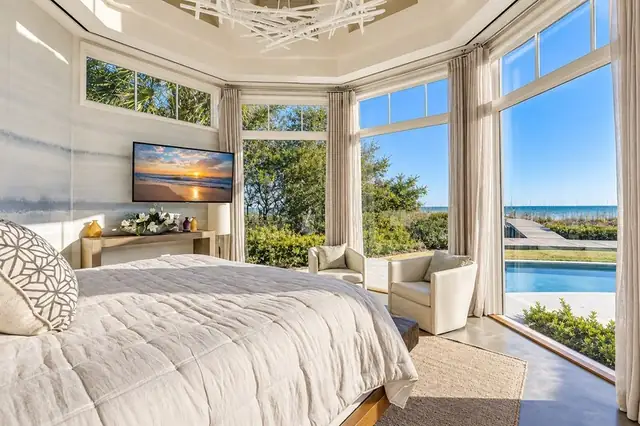 Bedroom of this home in Sea Pines