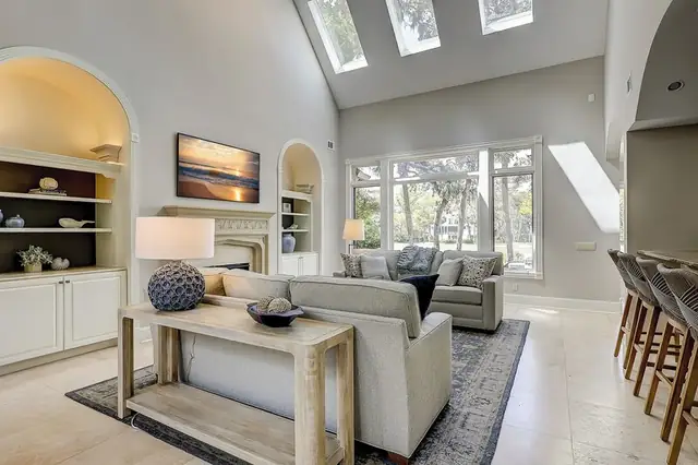 Living room of this home in Sea Pines