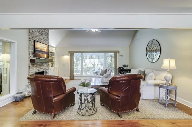 Living room of this home in Sea Pines