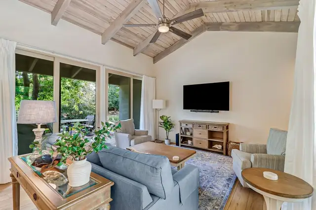 Living room at Lagoon Villas 1584