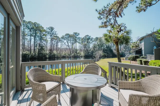 Outdoor space at Lake Forest Villas 3373