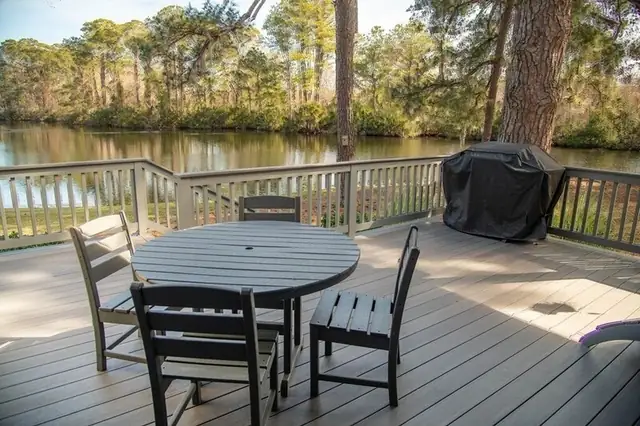 Balcony at Lake Forest Villas 3327